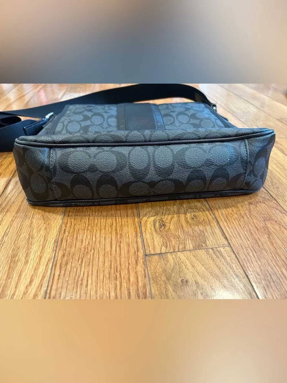 Coach Heritage Signature Messenger Bag Gray Black Flight Map Crossbody F71102